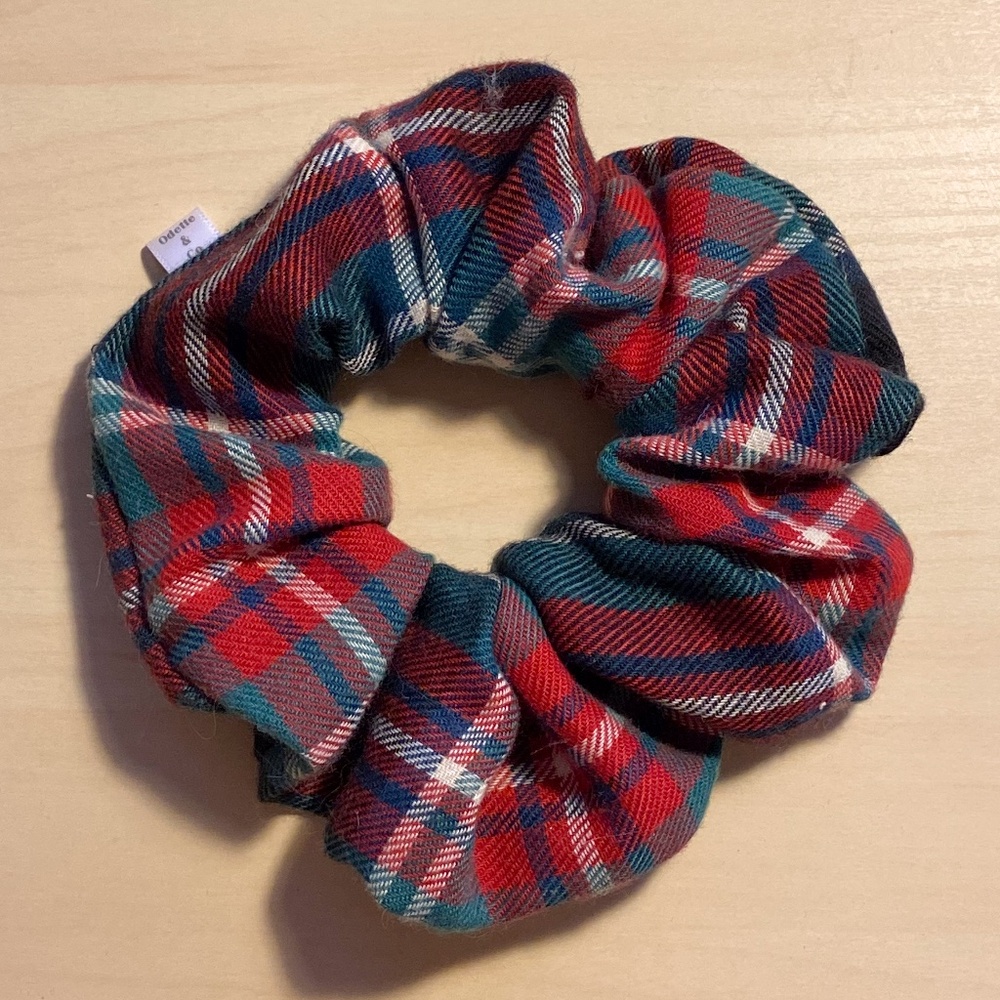 Handmade Scrunchie in Evergreen Plaid